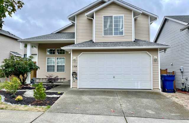 Great Home For Rent - 1304 175th Place Southwest, Larch Way, WA 98037 Great Home For Rent - 1304 175th Place Southwest, Larch Way, WA 98037