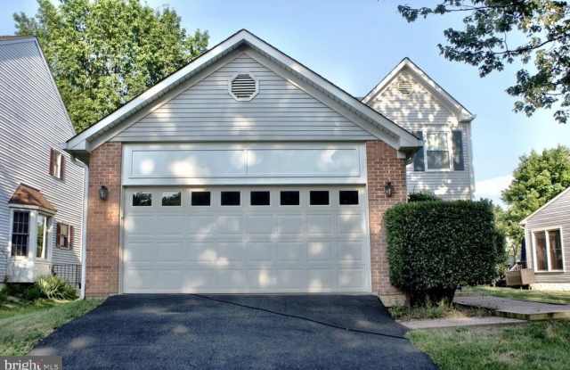 7815 MORNING GLEN LANE photos photos