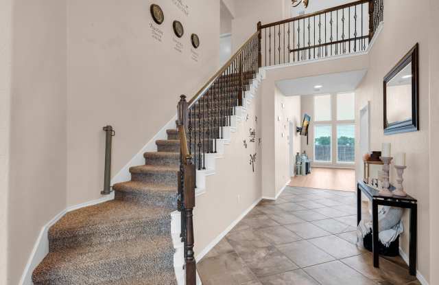 3076 Split Rail Ln Gallery 4