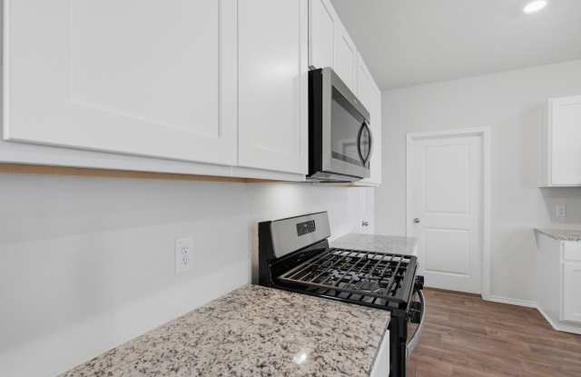 352 AMERICAN ROBIN WAY Gallery 4
