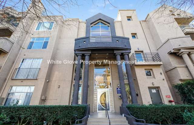 2 Bedroom Long Beach Apartment - 640 West 4th Street, Long Beach, CA 90802