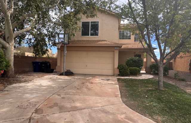Gated community, 4 bedroom, 2.5 bath. Gallery 1