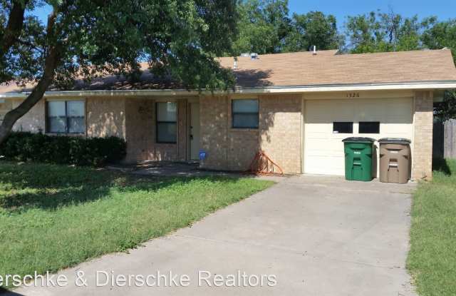 1326 Wiley - 1326 Wiley St, San Angelo, TX 76905