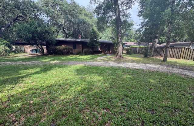 12723 Longivew Dr W photos photos