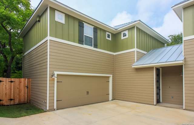 140 CLAREMONT AVE photos photos