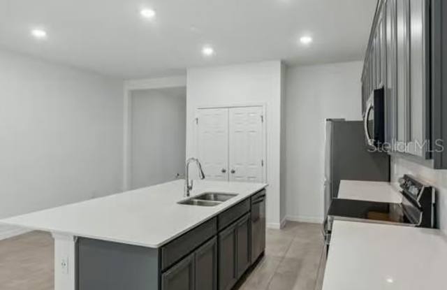 7043 TWILIGHT BAY Drive Gallery 4