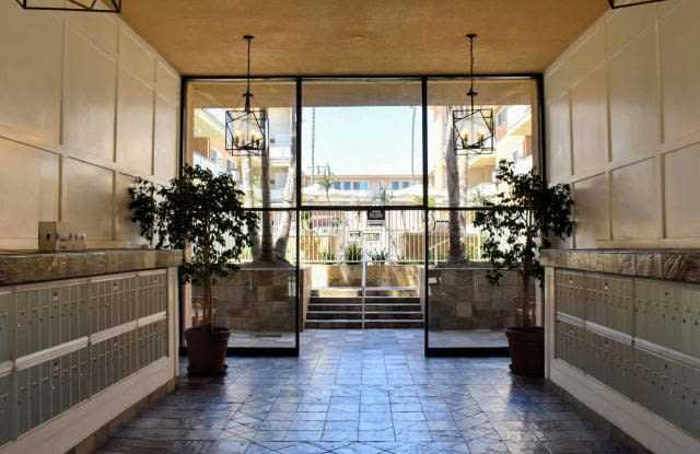 4315 W 182nd St Unit D21 Gallery 2