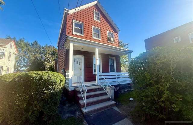 408 Passaic Avenue Gallery 1