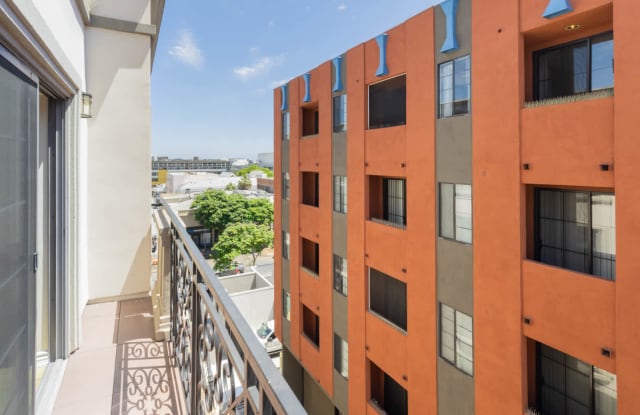 425 Broadway Apartments photos photos