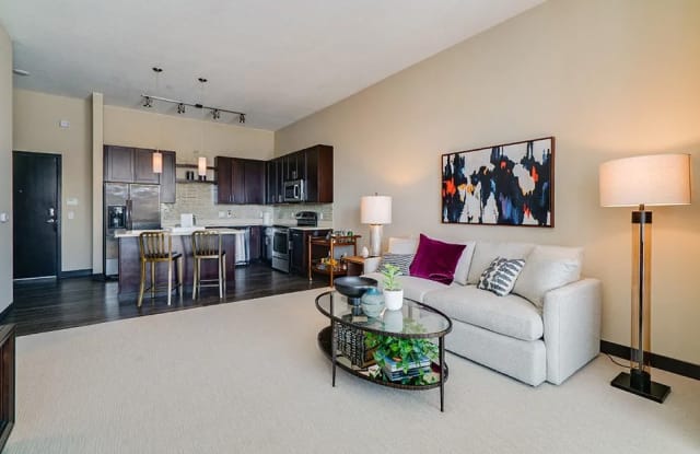 One Southdale Place Gallery 4