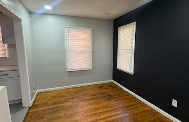 16511 Littlefield Street Gallery 3