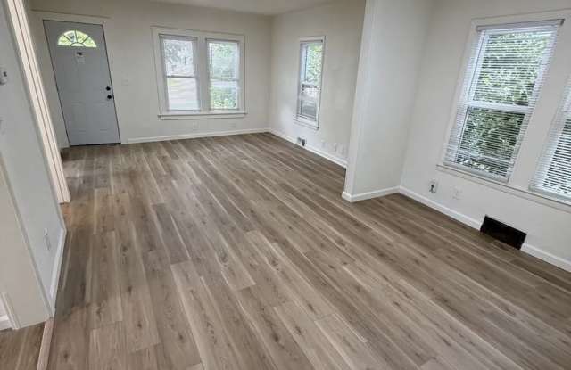 3-Bedroom 1-Bathroom Single Family Home photos photos