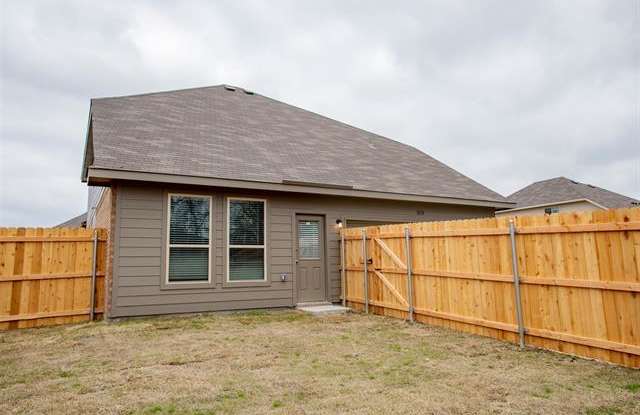 1818 Jasmine Drive Gallery 3