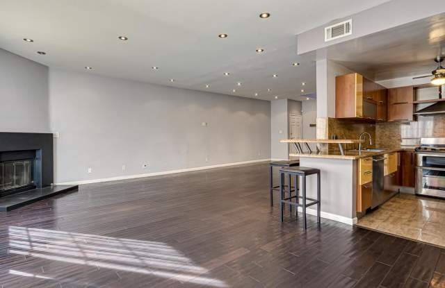 102 North SWEETZER Avenue Gallery 3