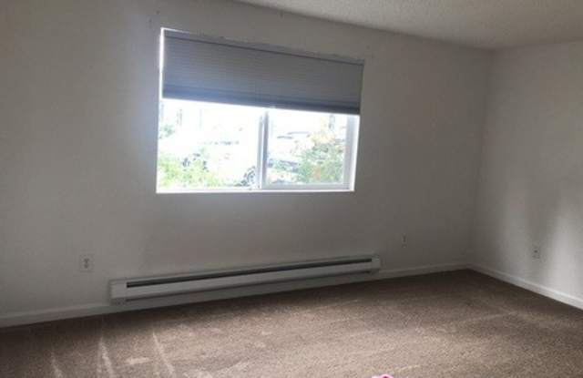 2260 I St North East Gallery 4