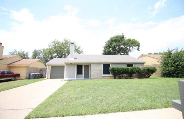221 Prairie Grove Dr Gallery 3