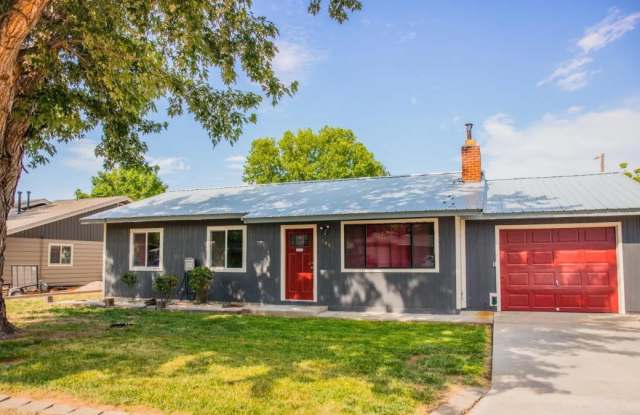 1609 North Plateau Avenue photos photos