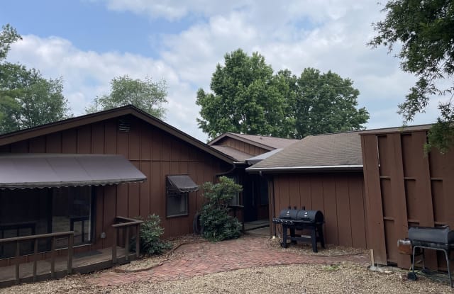 54 Wellington - 1 - 54 Wellington, Bristol, TN 37620