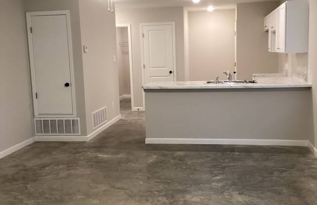 4483 Sunny View Drive Gallery 3