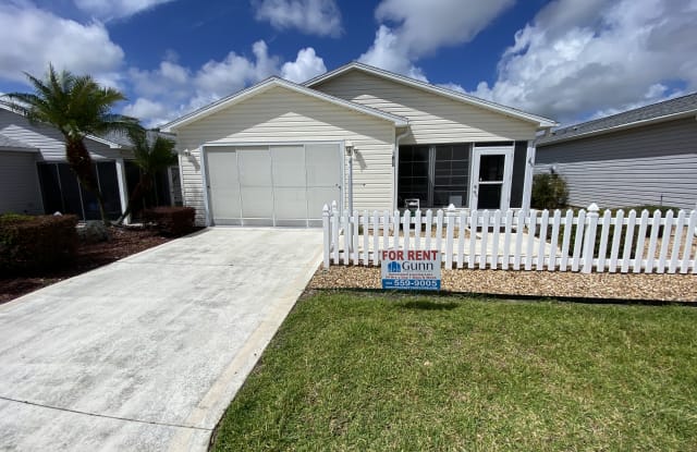 1672 Duran Dr - 1672 Duran Drive, The Villages, FL 32162