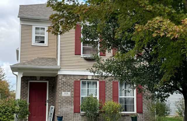 918 Brookstone Dr - 918 Brookstone Drive, Franklin, IN 46131