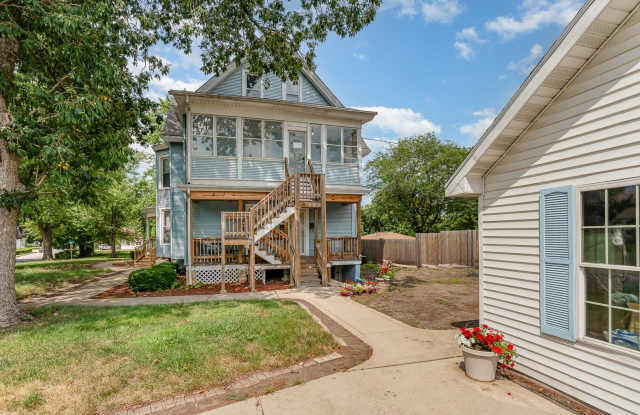 312 Bridge Street - 312 Bridge Street, Joliet, IL 60435 312 Bridge Street - 312 Bridge Street, Joliet, IL 60435