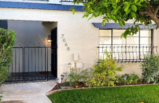 7668 East Minnezona Ave - 7668 East Minnezona Avenue, Scottsdale, AZ 85251