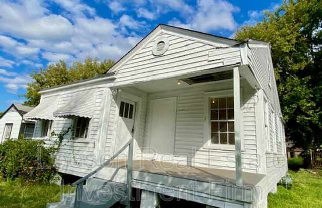 3548 Lakeshore Dr. Gallery 2