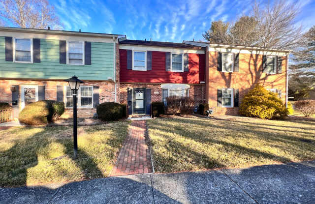Blacksburg, 3BR / 2.5 BA / Available for fall term photos photos