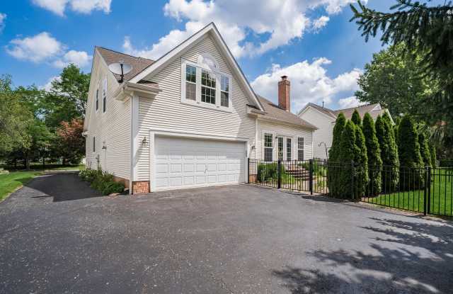 7179 Fernridge Drive Gallery 2