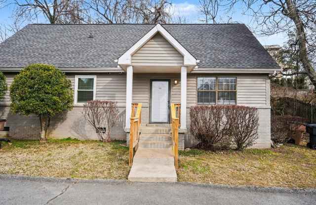 Cozy 2 bedroom Duplex! photos photos