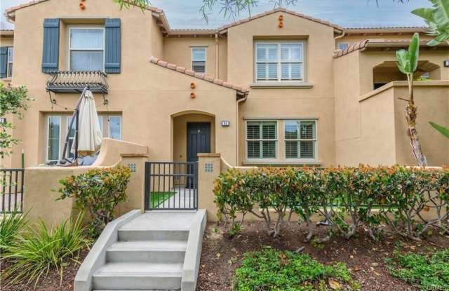 31 Quartet - 31 Quartet, Irvine, CA 92618