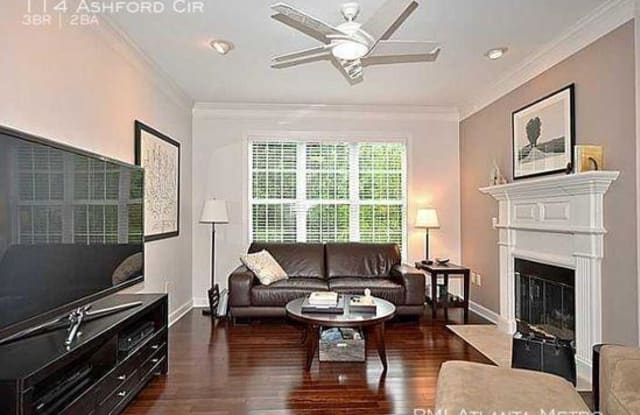 114 Ashford Cir - 114 Ashford Circle, Dunwoody, GA 30338