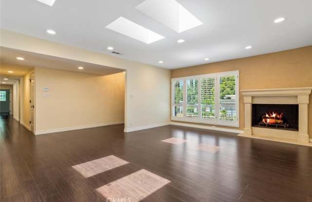 3467 Red Rose Drive Gallery 4