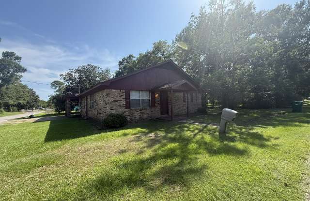 4848 Saphire Avenue Gallery 3