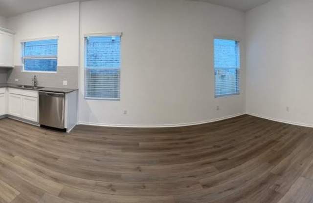 Private Unit in Leander Gallery 3