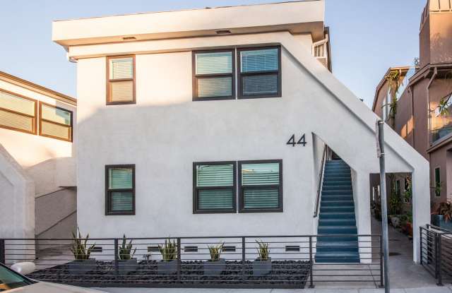 1b Apartment in Belmont Shore across from Rosie’s Dog Beach!! photos photos
