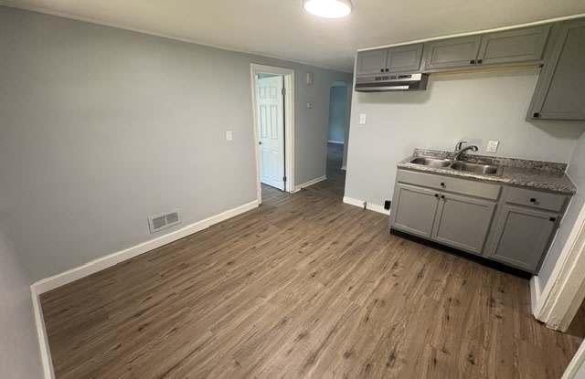 10024 Mayfair Drive Gallery 2