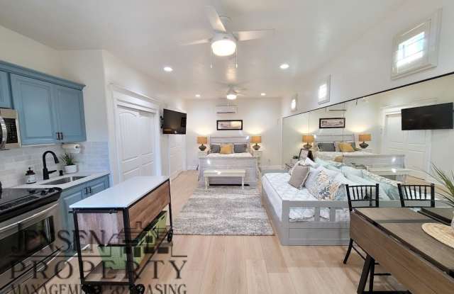 Beautiful Furnished Casita in Hurricane-All Linens and Kitchen, Bath Essentials Included- Just move in! photos photos