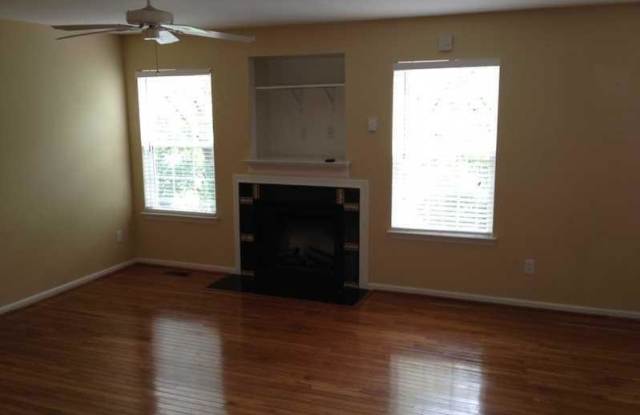 1518 Parks Avenue Gallery 3