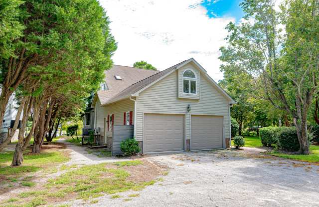 6118 Gondolier Drive Gallery 3