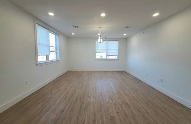 205 Mount Vernon Ave # L203 Gallery 1