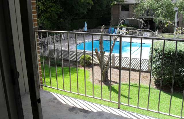 Shandon Gardens Unit #12 photos photos