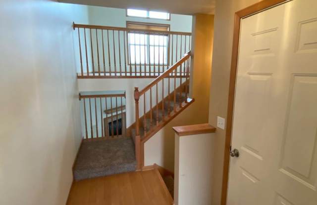 15435 Foster Drive Gallery 2
