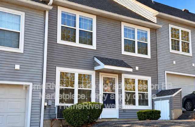 26 Court Ln Gallery 1