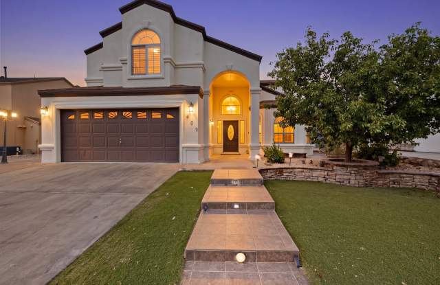 409 Emerald Bluff Drive Gallery 1