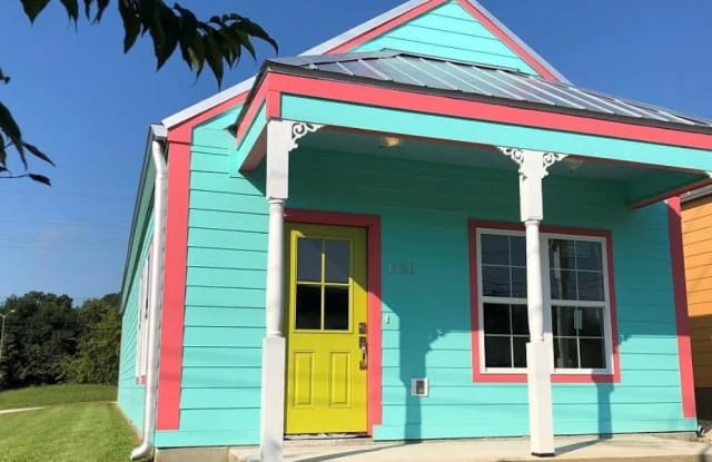 1426 General Mouton Avenue1402 General Mouton Avenue1402 General Mouton Avenue photos photos