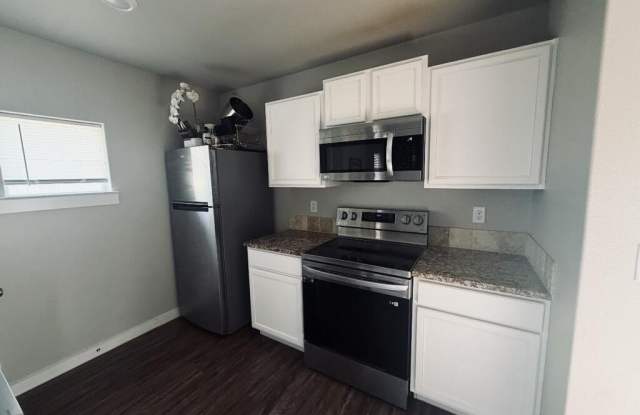7109 Black Butte Gallery 2