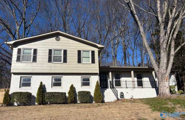 1305 Hiwan Trail photos photos