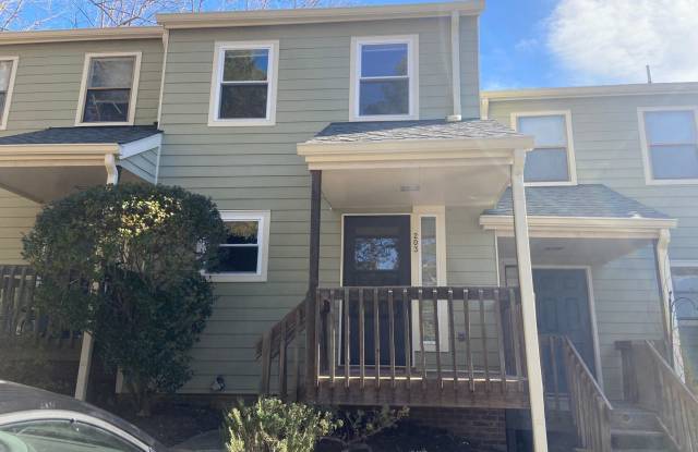 203 Cedarwood Lane Apt. A - 203 Cedarwood Lane, Carrboro, NC 27510